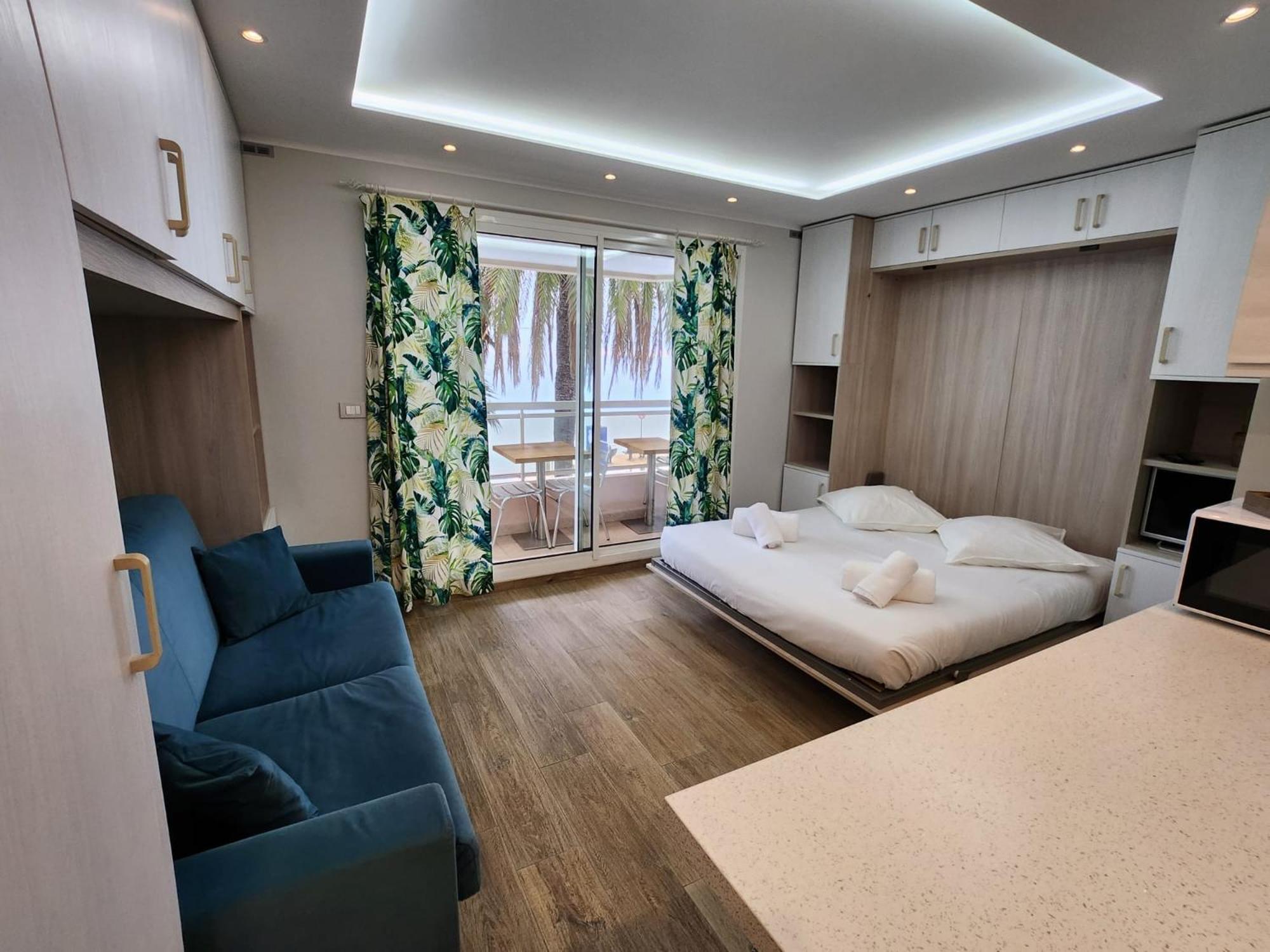 Bluemarine, Studio Vista Mare Menton Eksteriør bilde